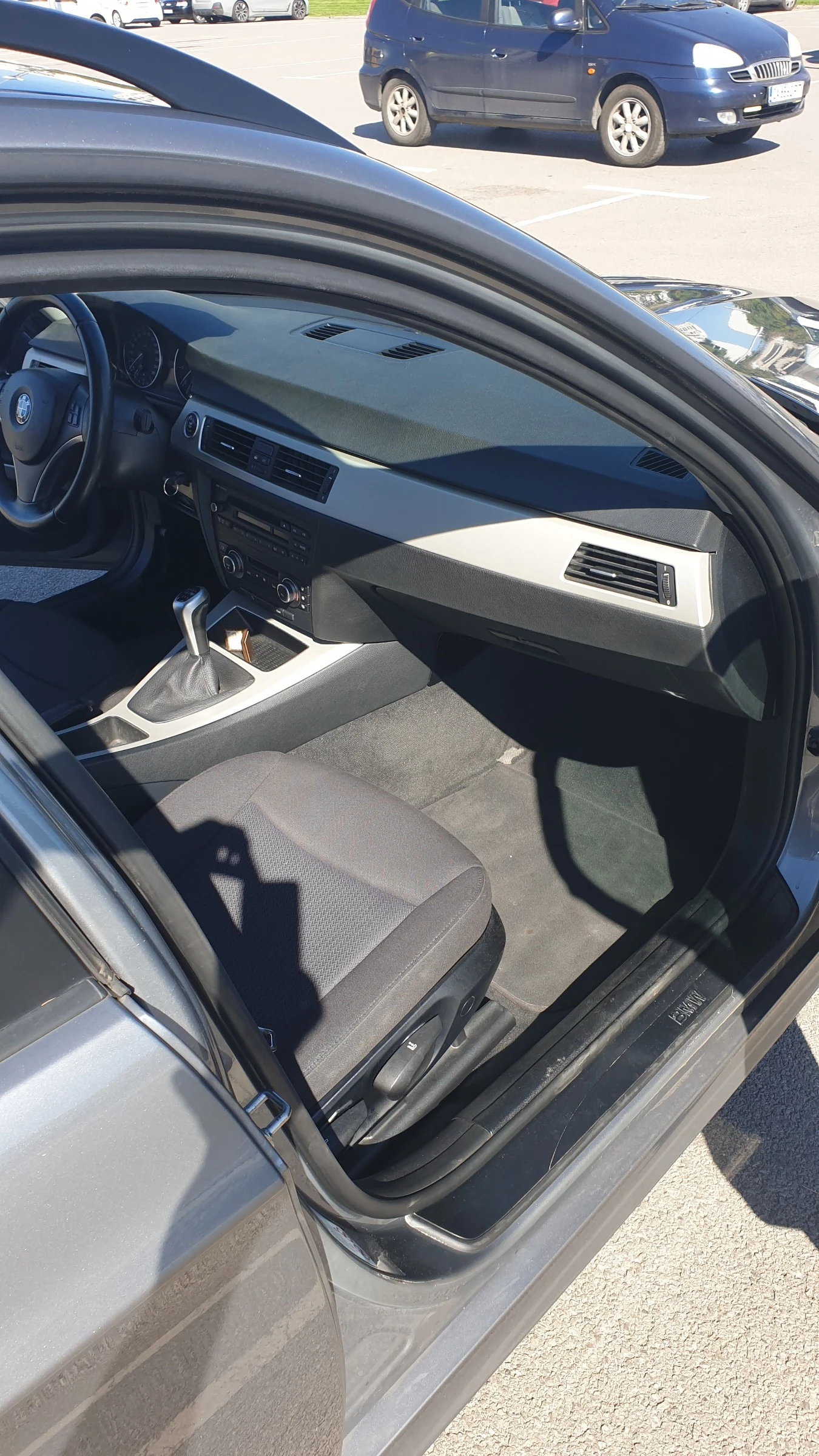 BMW 318 2.0, снимка 12 - Автомобили и джипове - 53779175