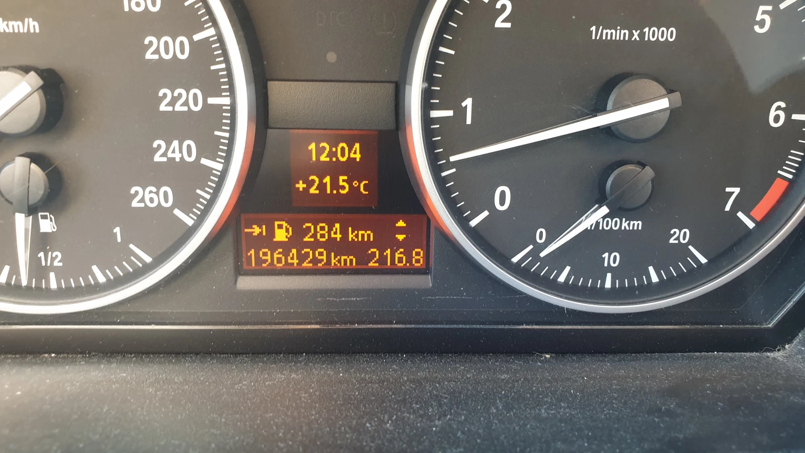 BMW 318 2.0, снимка 14 - Автомобили и джипове - 53779175