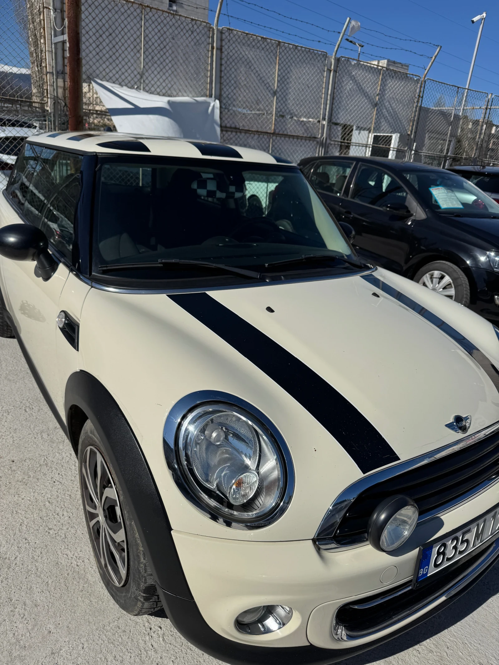 Mini Cooper MINI Cooper D 2013 Automatic-Ново Турбо-Уникален, снимка 3 - Автомобили и джипове - 54256910