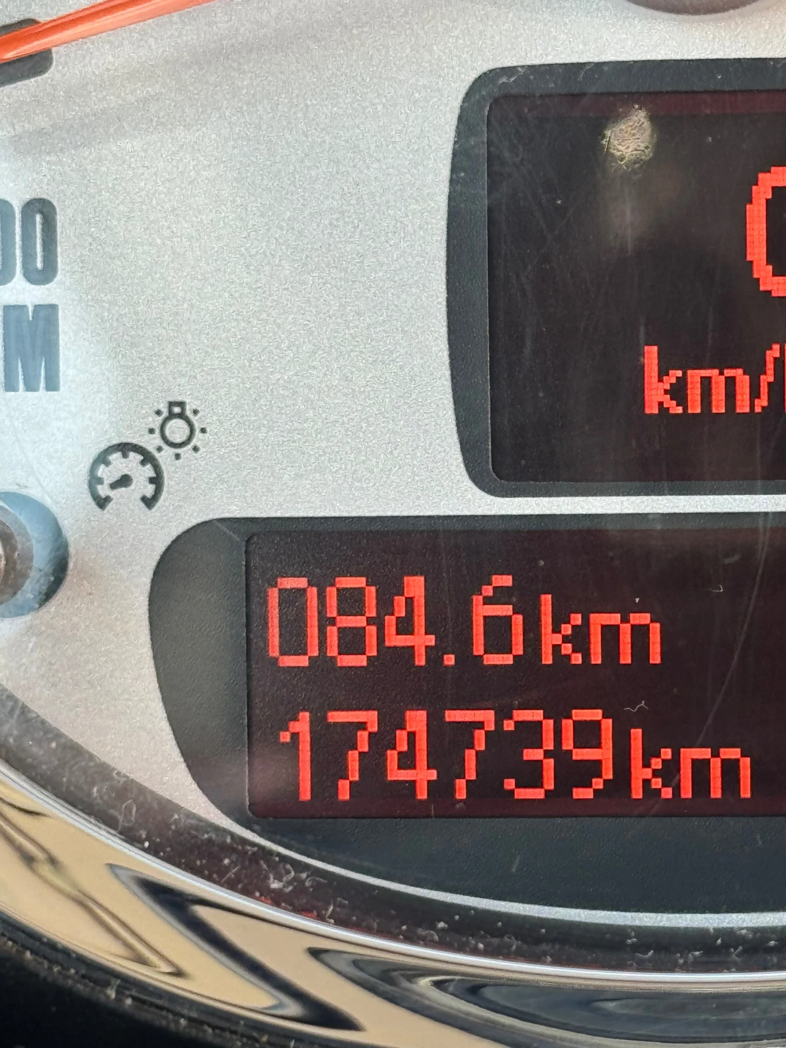 Mini Cooper MINI Cooper D 2013 Automatic-Ново Турбо-Уникален, снимка 11 - Автомобили и джипове - 54256910