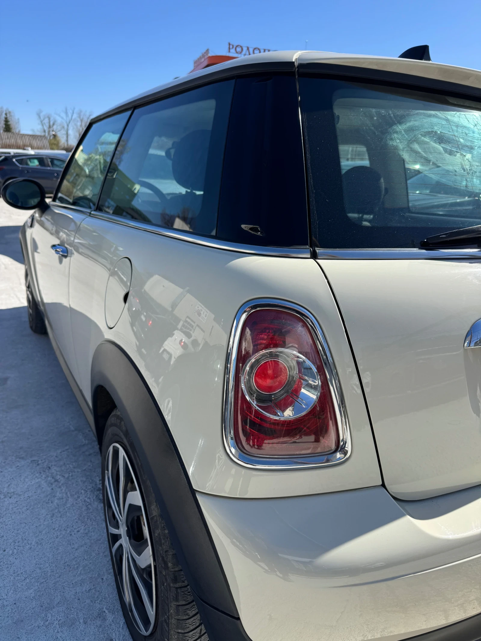 Mini Cooper MINI Cooper D 2013 Automatic-Ново Турбо-Уникален, снимка 5 - Автомобили и джипове - 54256910