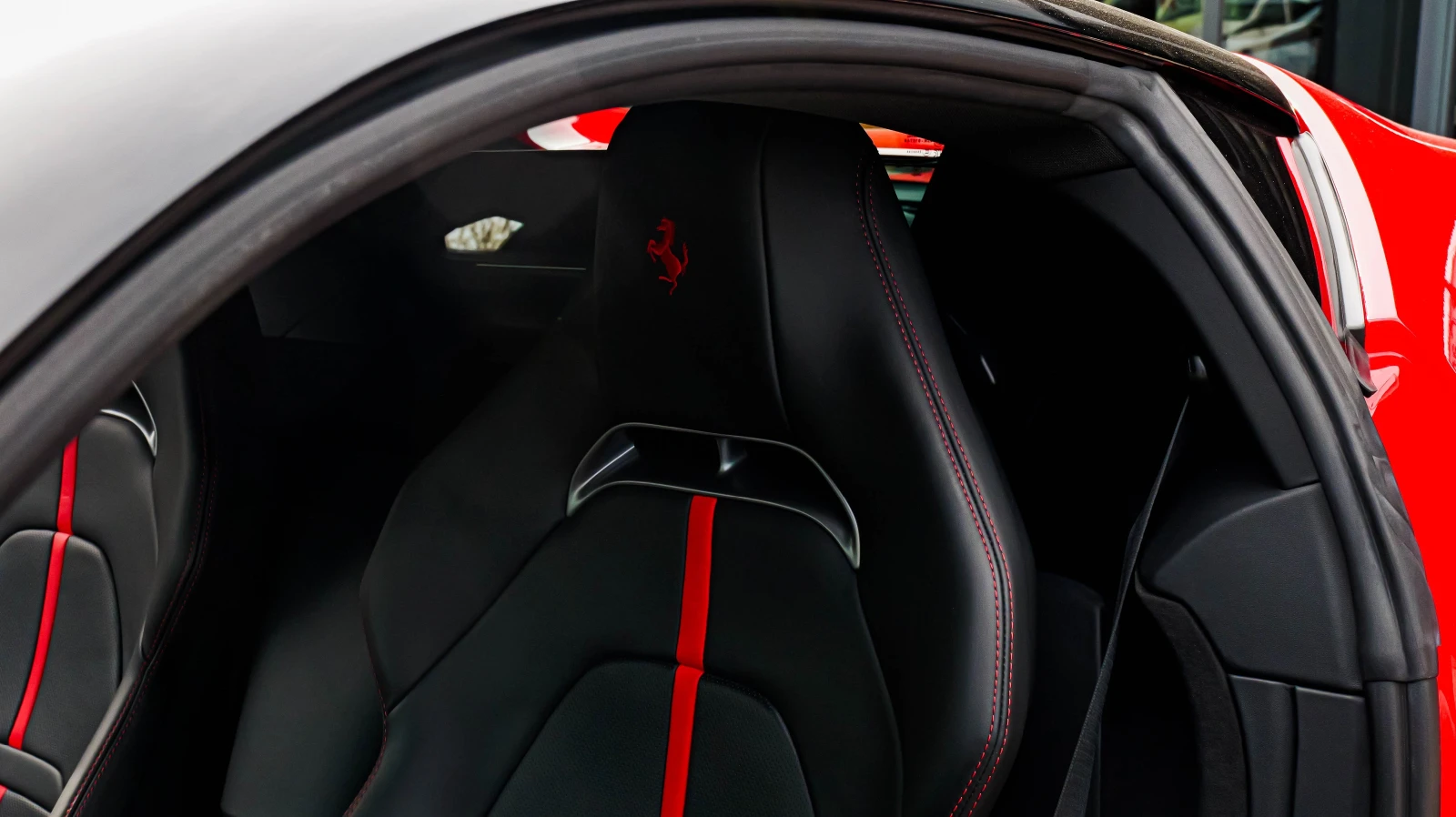 Ferrari SF 90 Stradale Plug-in Hybrid | Mobile.bg � ����������� 15