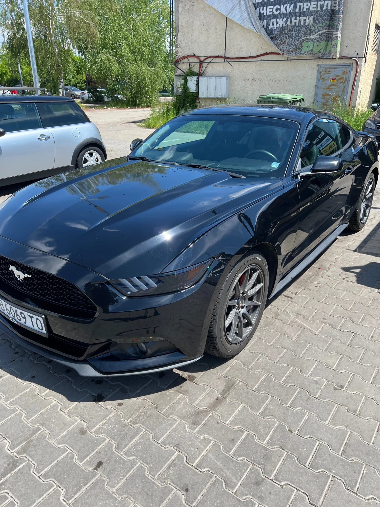 Ford Mustang 3.7 
