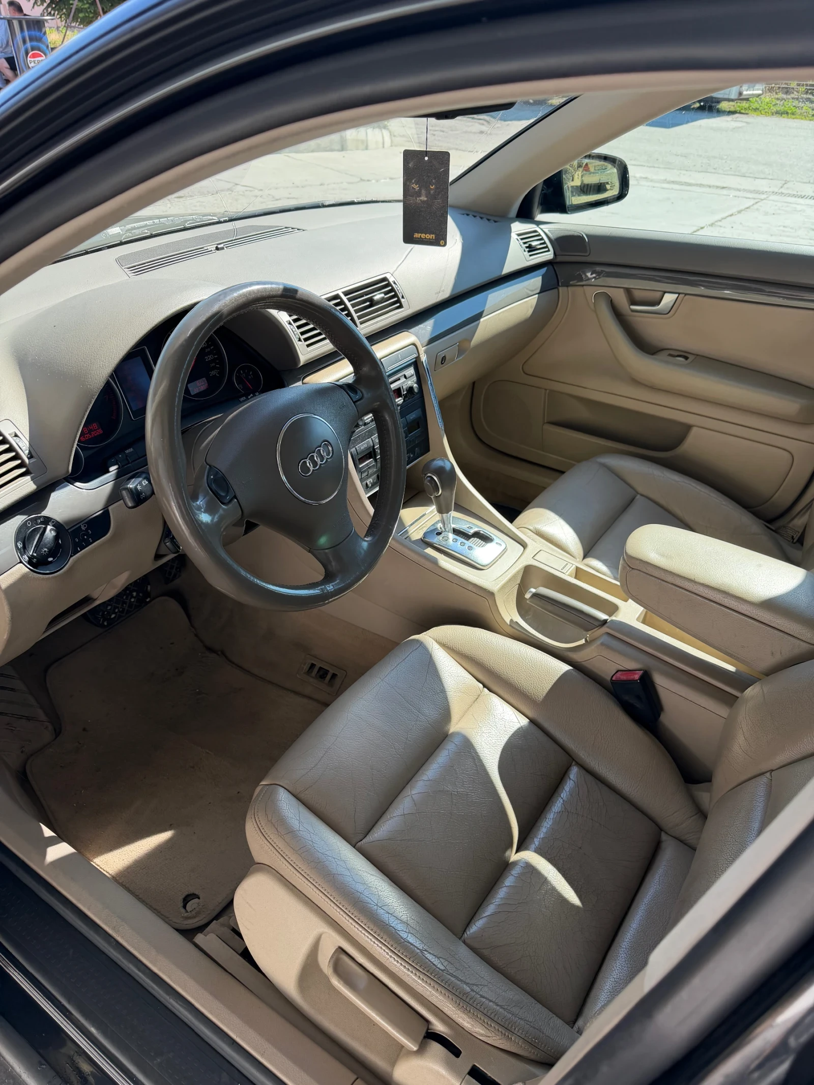 Audi A4 3.0I ВНОС ОТ ШВЕЙЦАРИЯ , снимка 8 - Автомобили и джипове - 54705053