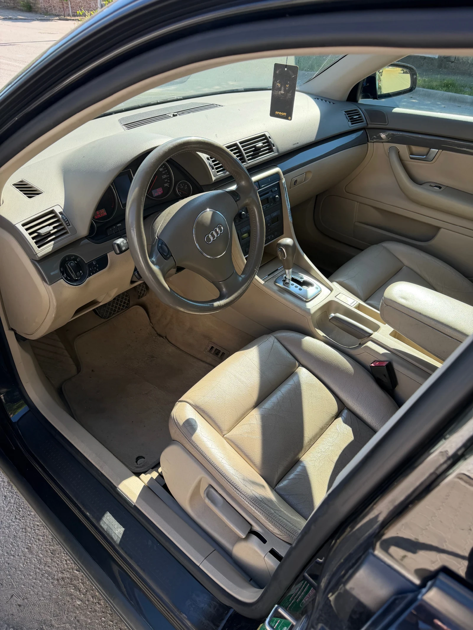 Audi A4 3.0I ВНОС ОТ ШВЕЙЦАРИЯ , снимка 7 - Автомобили и джипове - 54705053