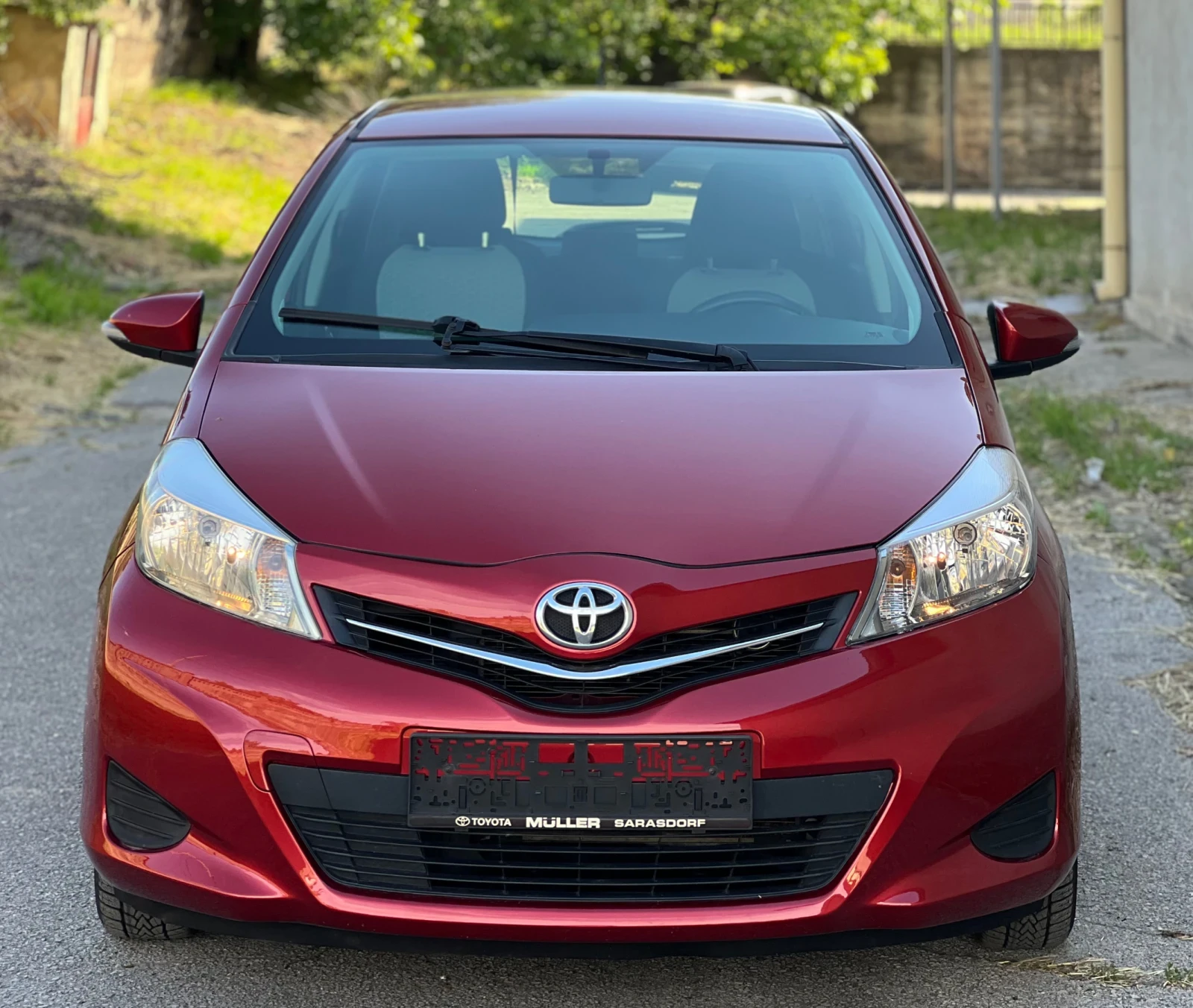 Toyota Yaris БЕНЗИН КАМЕРА 