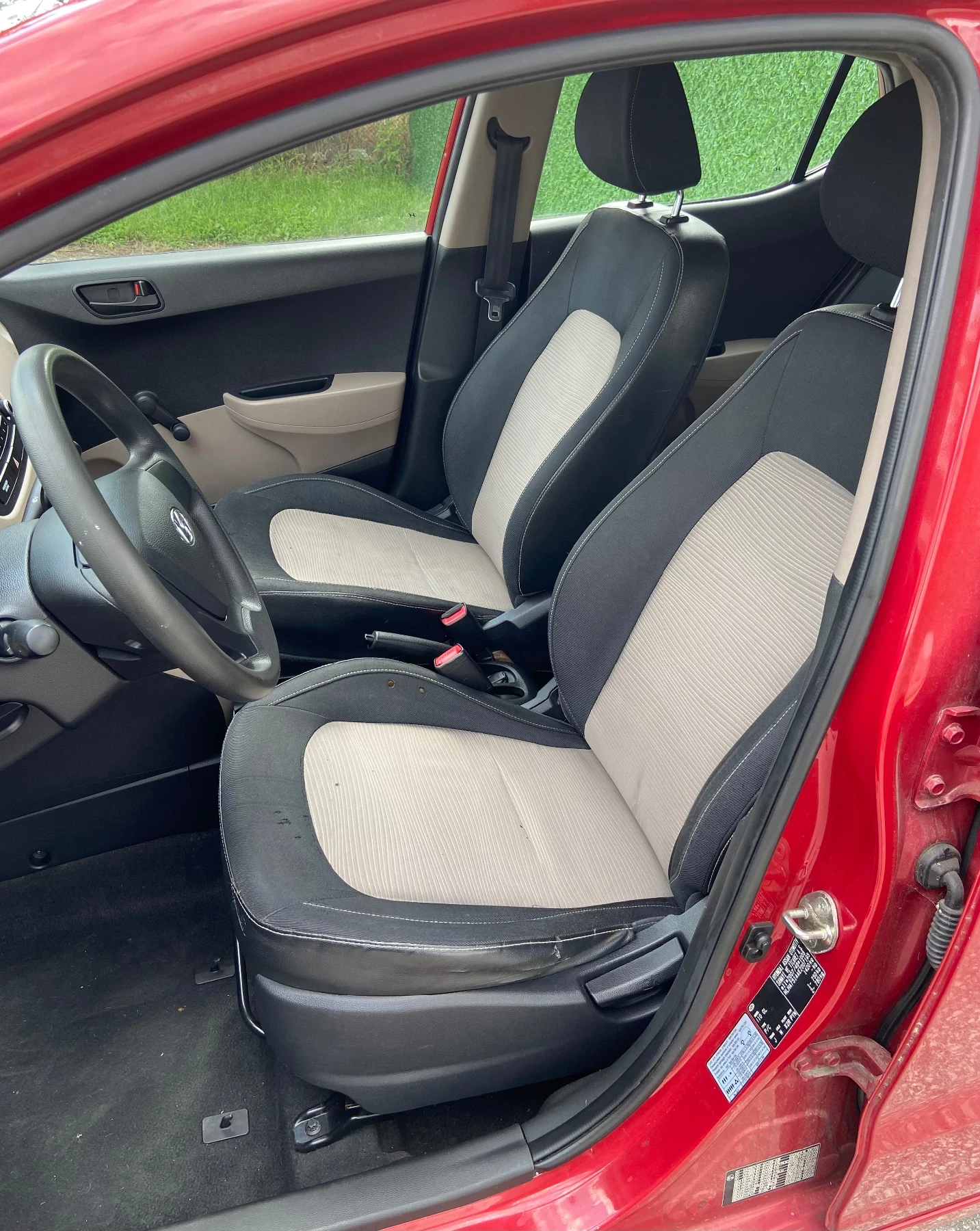 Hyundai I10, снимка 3 - Автомобили и джипове - 54823160
