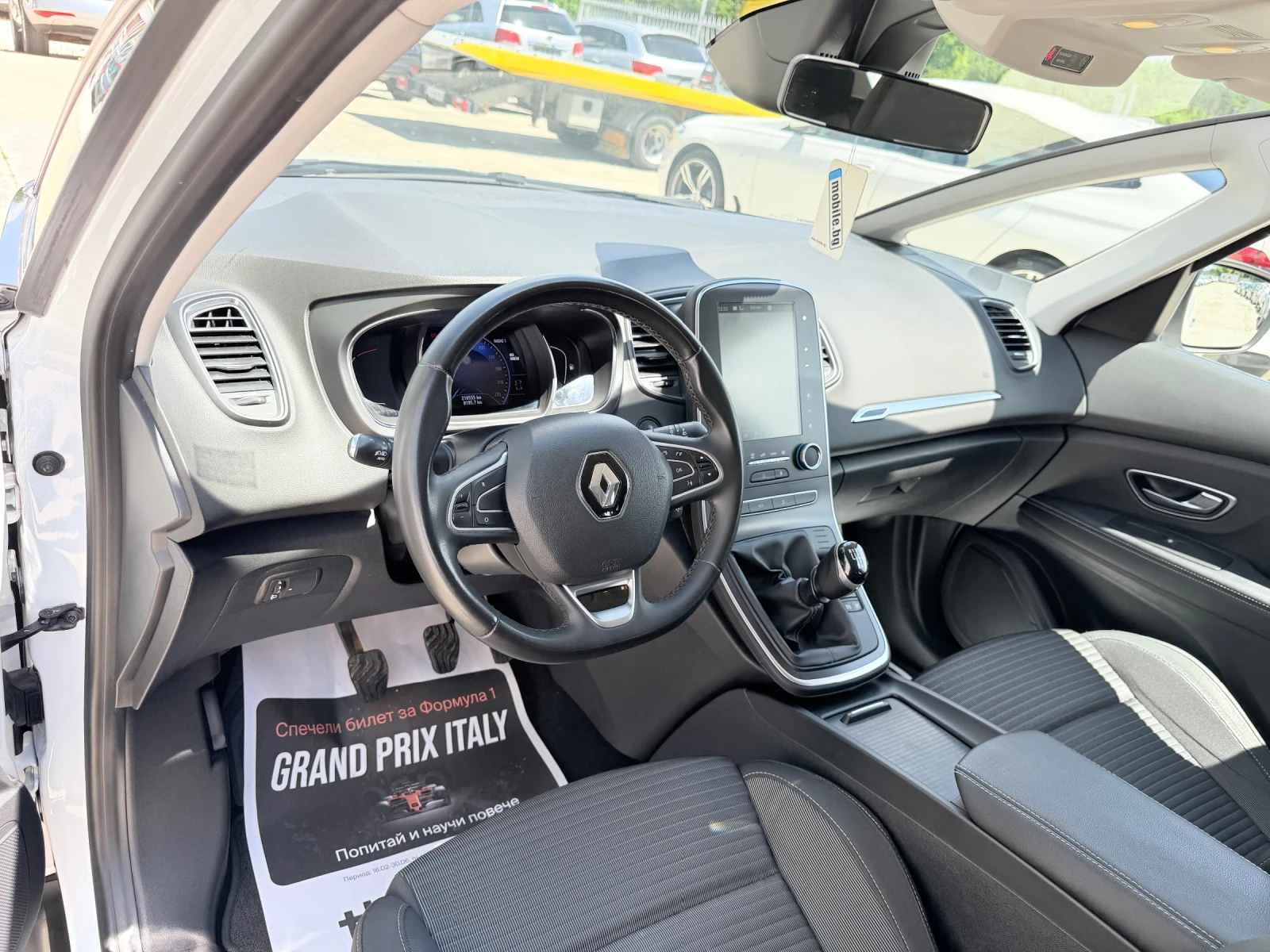 Renault Scenic 1.7dci 120k.c* Navi* LIMITED* Kamera* FULL* , снимка 7 - Автомобили и джипове - 54839992