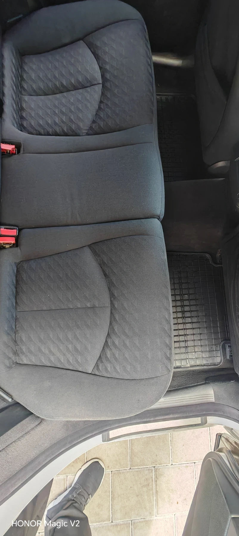 Mercedes-Benz E 200, снимка 5 - Автомобили и джипове - 54904879
