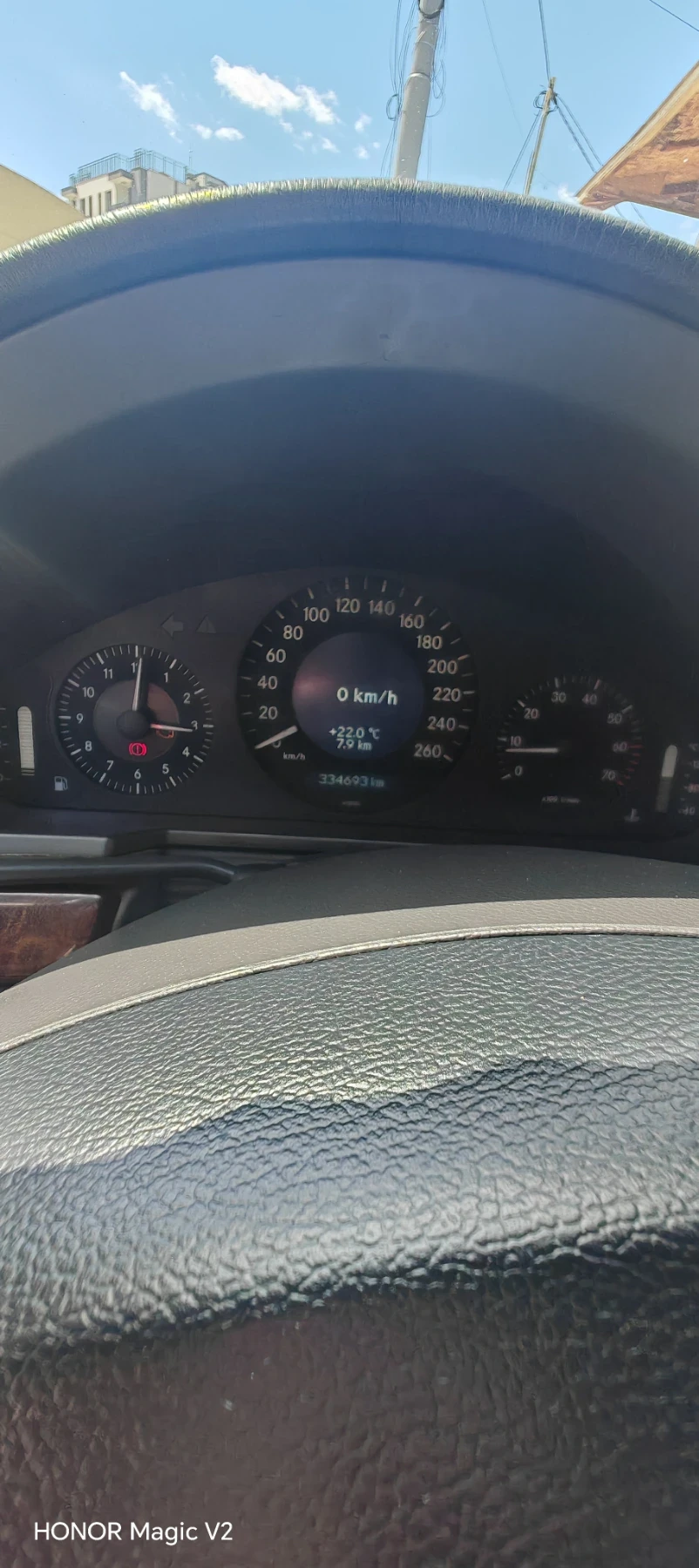 Mercedes-Benz E 200, снимка 9 - Автомобили и джипове - 54904879