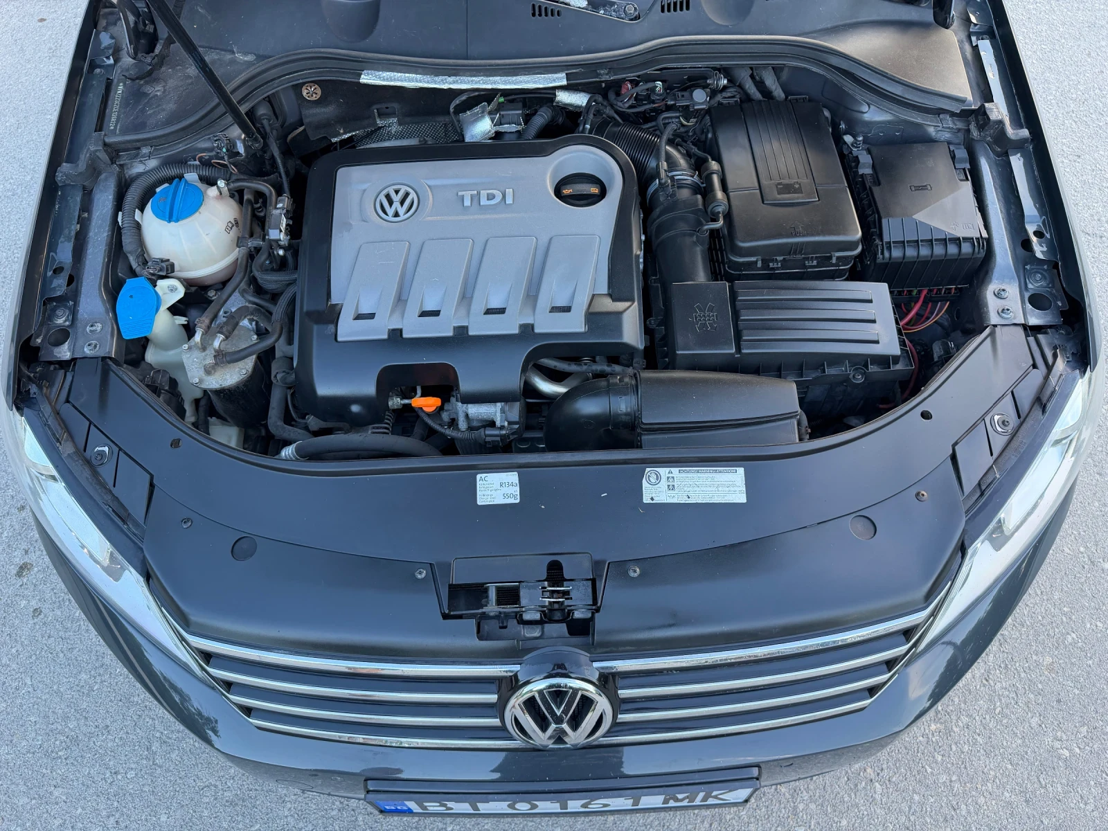 VW Passat 2.0TDI High line, снимка 12 - Автомобили и джипове - 55016940