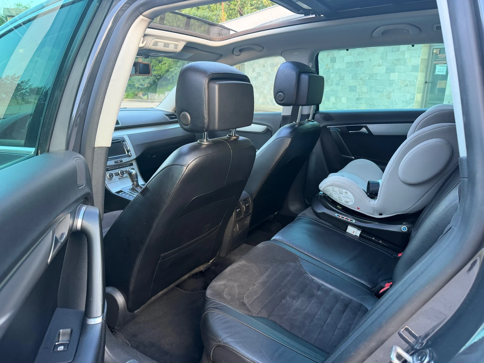 VW Passat 2.0TDI High line, снимка 9 - Автомобили и джипове - 55016940
