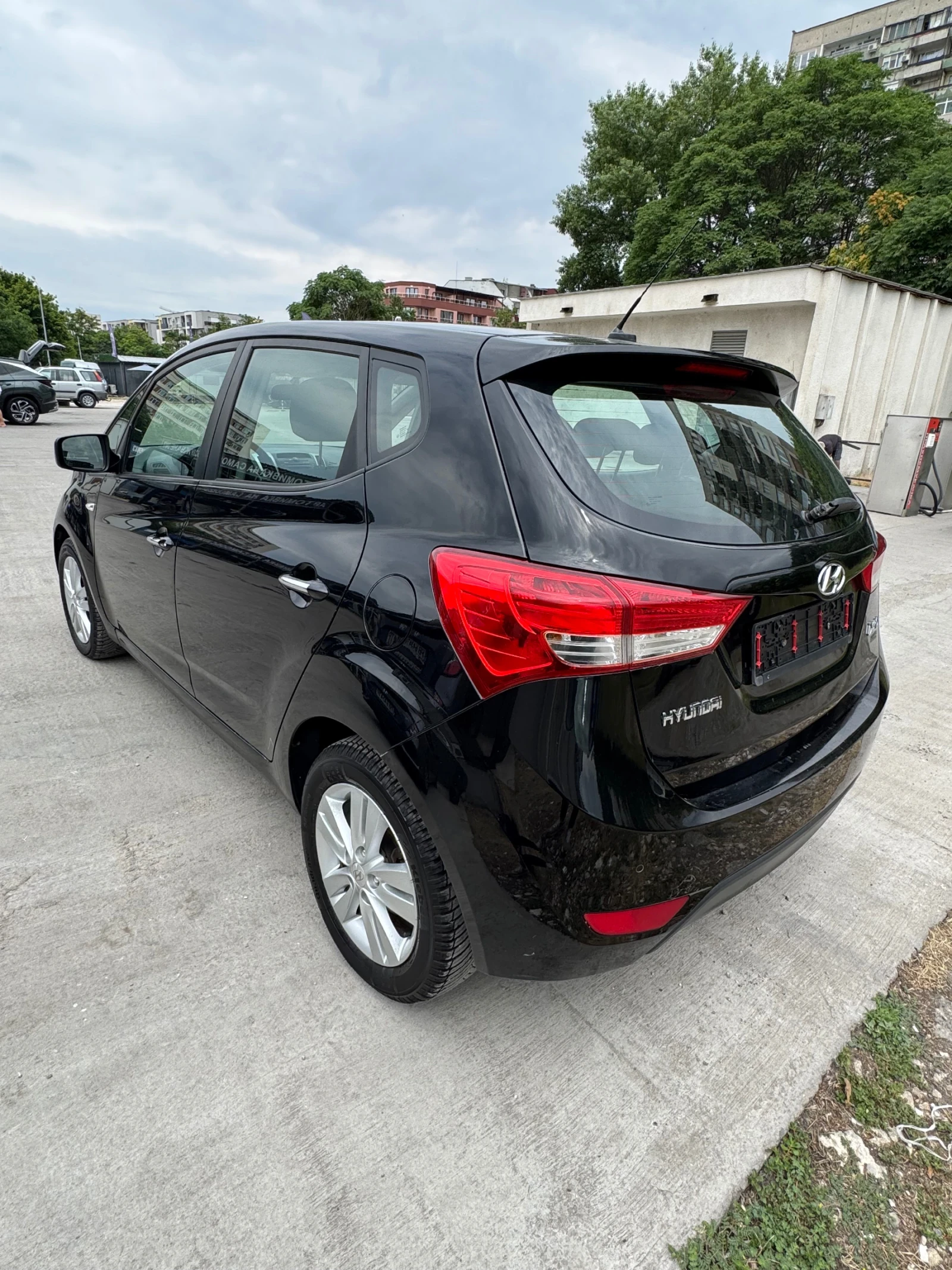 Hyundai Ix20 TOP* 1.4* , снимка 7 - Автомобили и джипове - 55025239