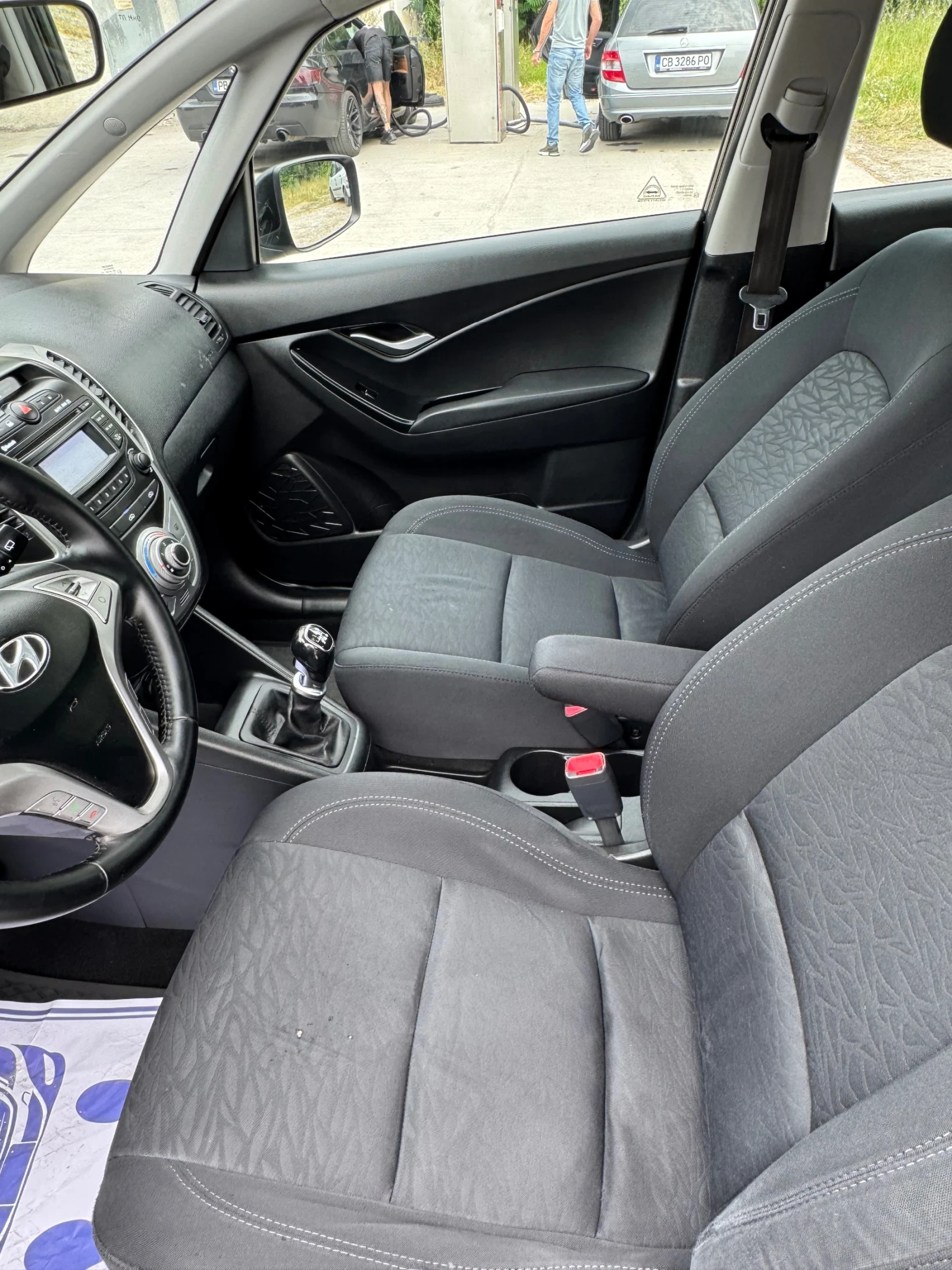 Hyundai Ix20 TOP* 1.4* , снимка 10 - Автомобили и джипове - 55025239