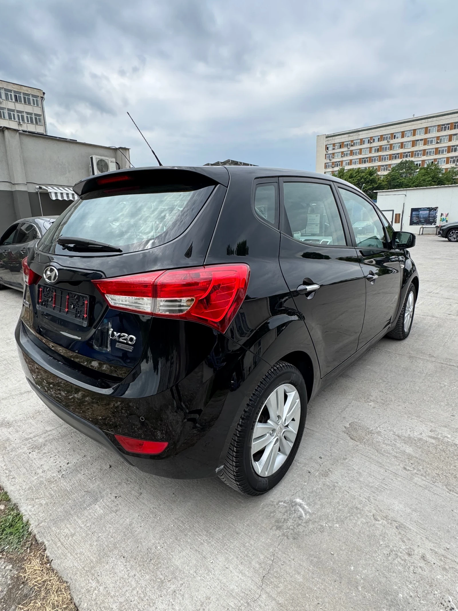 Hyundai Ix20 TOP* 1.4* , снимка 5 - Автомобили и джипове - 55025239