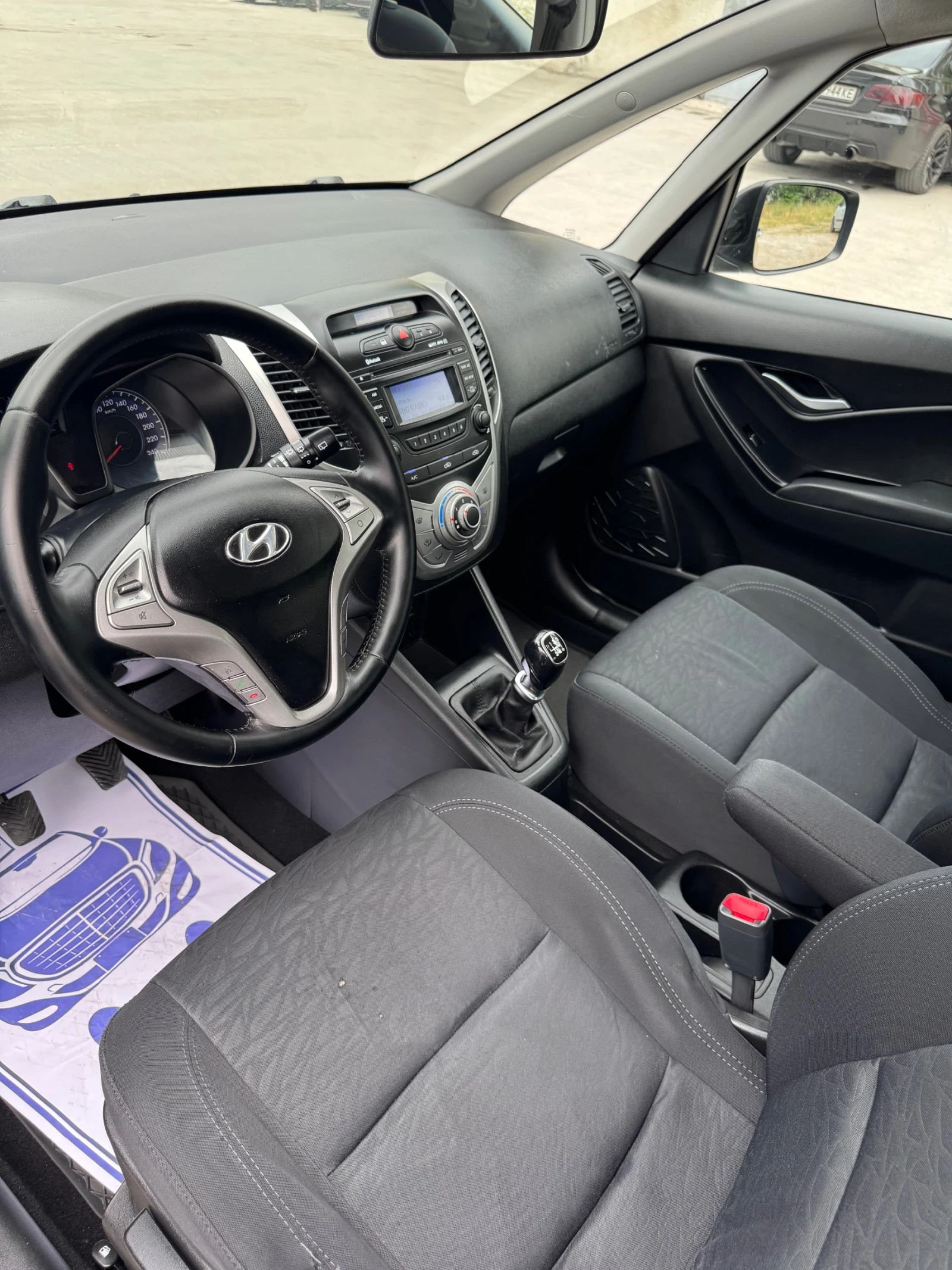 Hyundai Ix20 TOP* 1.4* , снимка 9 - Автомобили и джипове - 55025239