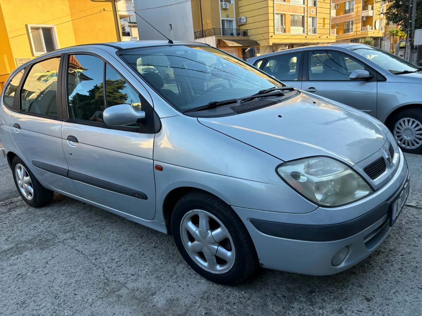 Renault Scenic 1.6 Бензин (без газ)