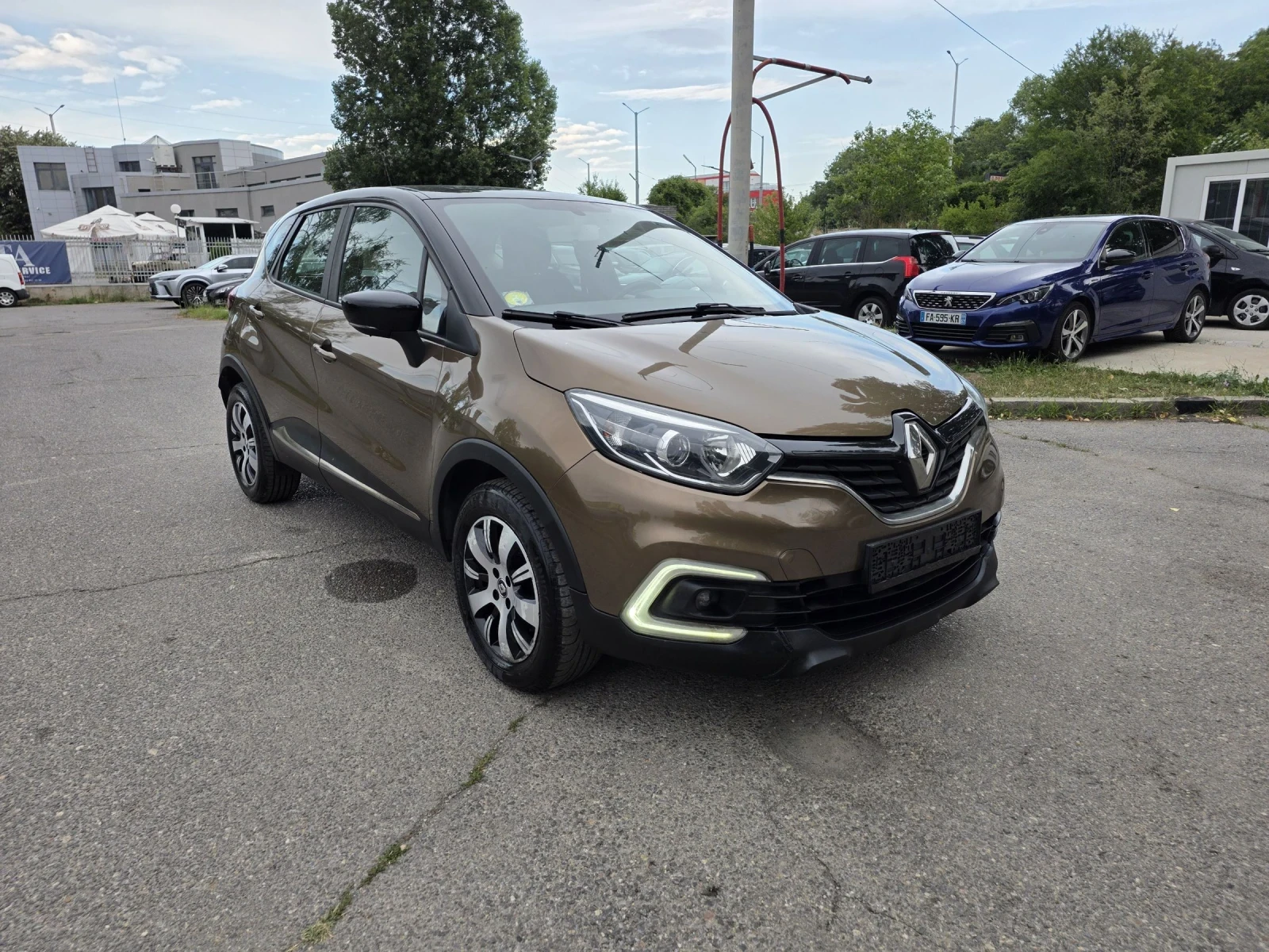 Renault Captur 1.5 DCI/NEW FACELIFT/NAVI | Mobile.bg � ����������� 3