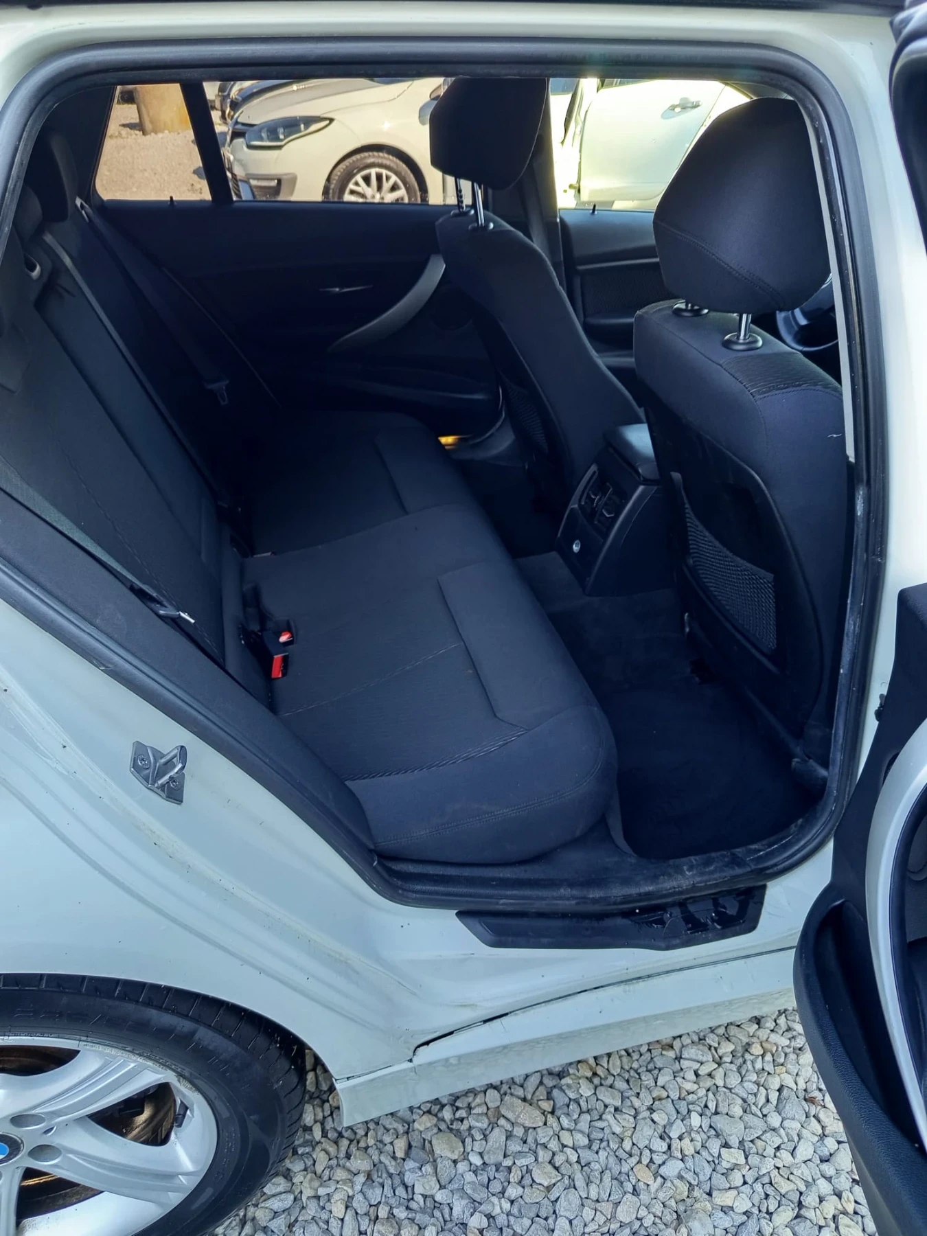BMW 320 F31 2.0 d, снимка 8 - Автомобили и джипове - 55593672