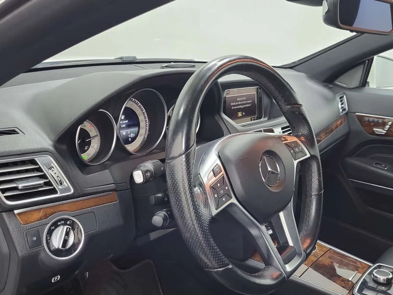 Mercedes-Benz E 400 * 2dr Cabriolet RWD * CARFAX * БЕЗ ПЪРВОНАЧАЛНА ВН, снимка 13 - Автомобили и джипове - 55650270