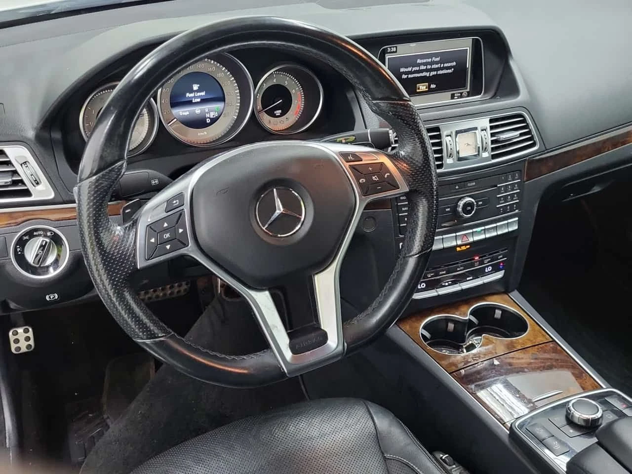 Mercedes-Benz E 400 * 2dr Cabriolet RWD * CARFAX * БЕЗ ПЪРВОНАЧАЛНА ВН, снимка 9 - Автомобили и джипове - 55650270