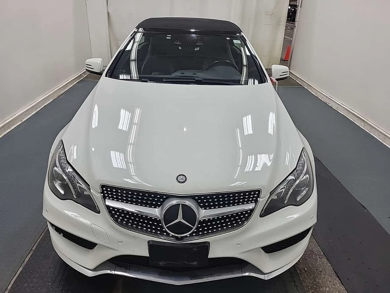 Mercedes-Benz E 400 * 2dr Cabriolet RWD * CARFAX * БЕЗ ПЪРВОНАЧАЛНА ВН, снимка 6 - Автомобили и джипове - 55650270
