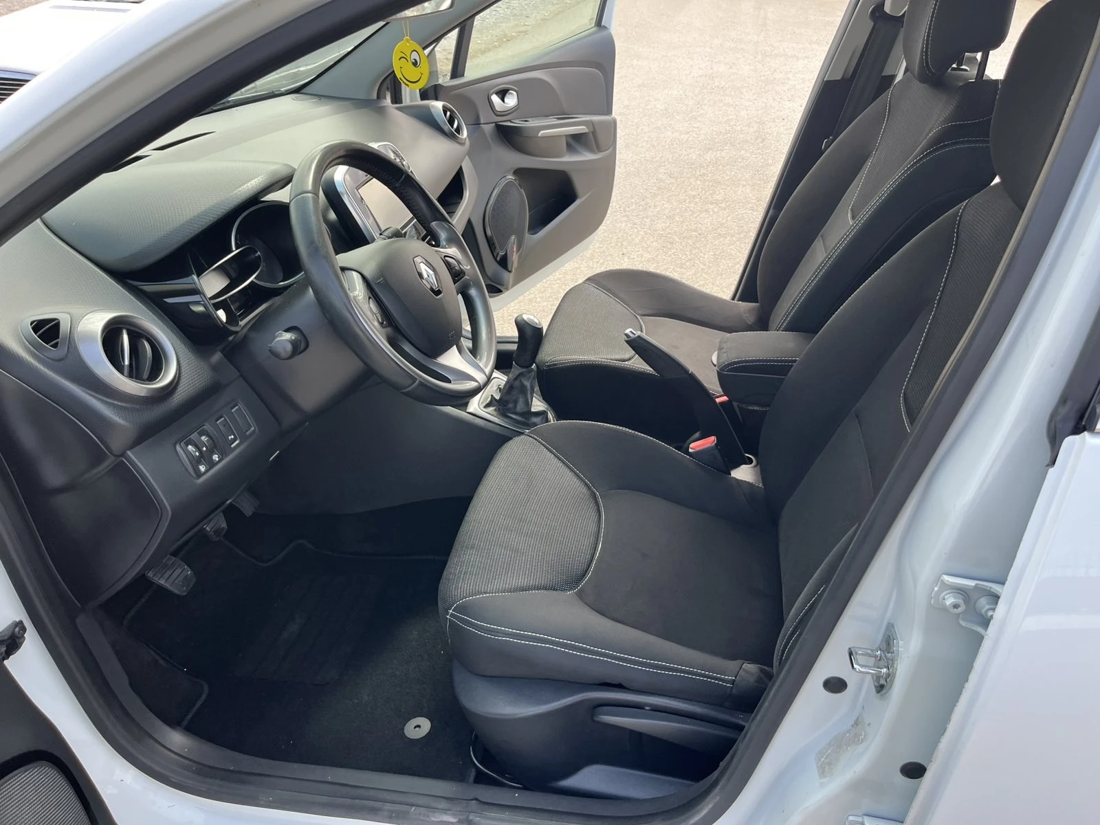 Audi A3 1.5 DCI 75кс EURO 5В КЛИМАТРОНИК ВНОС ИТАЛИЯ, снимка 8 - Автомобили и джипове - 55789899