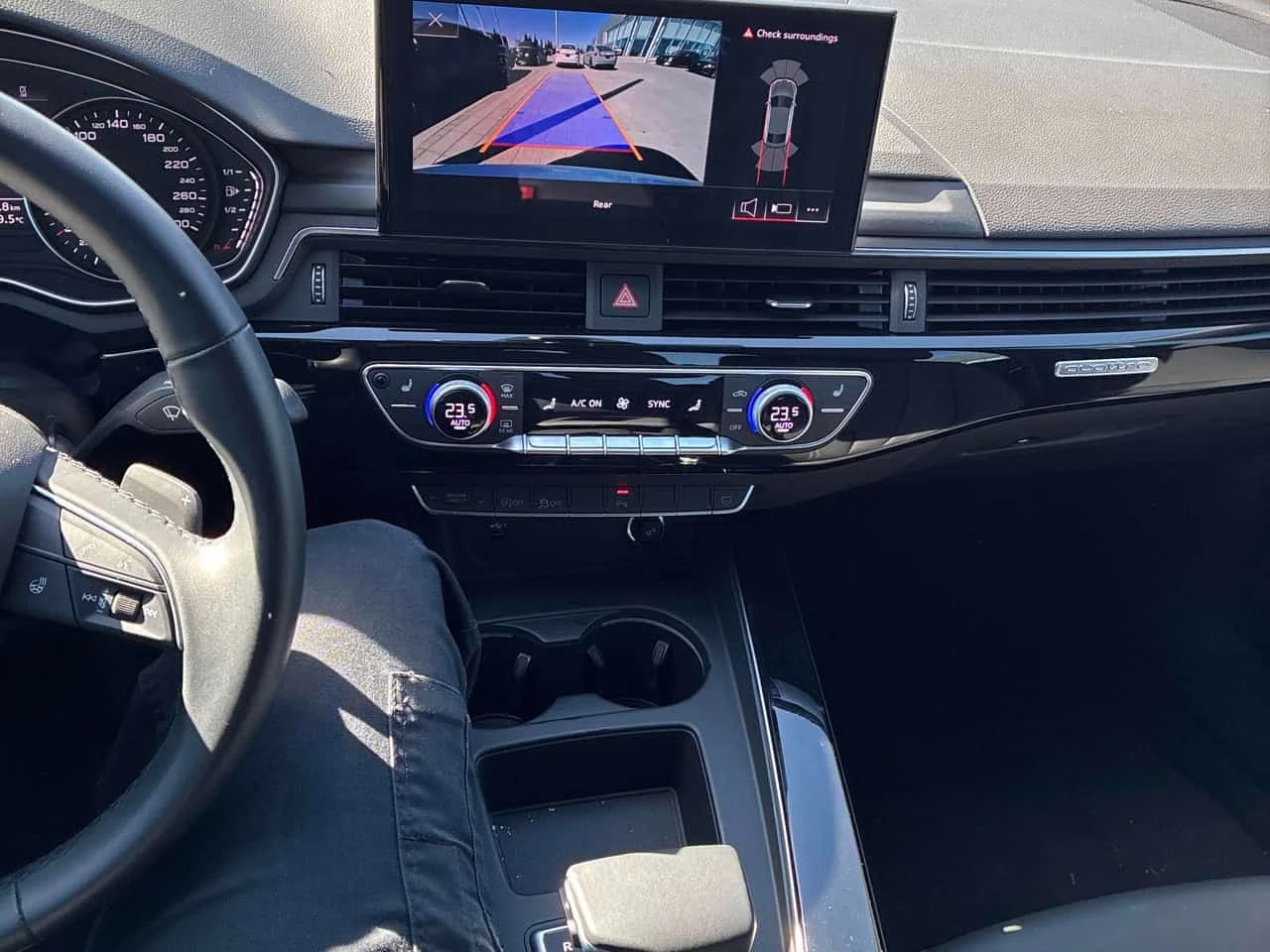 Audi A5  45 TFSI quattro / CARFAX / ОТ ПРЕДСТАВИТЕЛСТВО , снимка 10 - Автомобили и джипове - 56256792