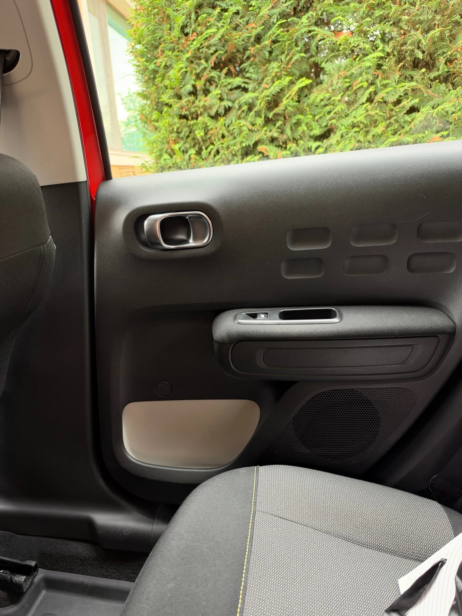 Citroen C3 1.2 PureTech 82 Feel, снимка 9 - Автомобили и джипове - 56724951