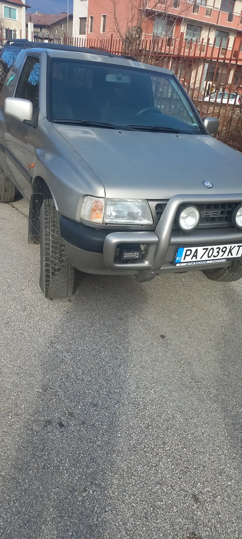 Opel Frontera, снимка 1 - Автомобили и джипове - 48529159