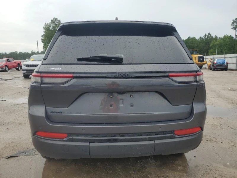 Jeep Grand cherokee Подгрев* Камера* Keyless* 35хил.км, снимка 6 - Автомобили и джипове - 48603020