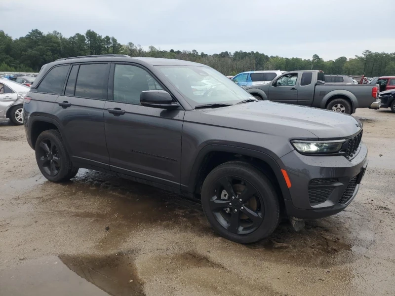 Jeep Grand cherokee Подгрев* Камера* Keyless* 35хил.км, снимка 4 - Автомобили и джипове - 48603020