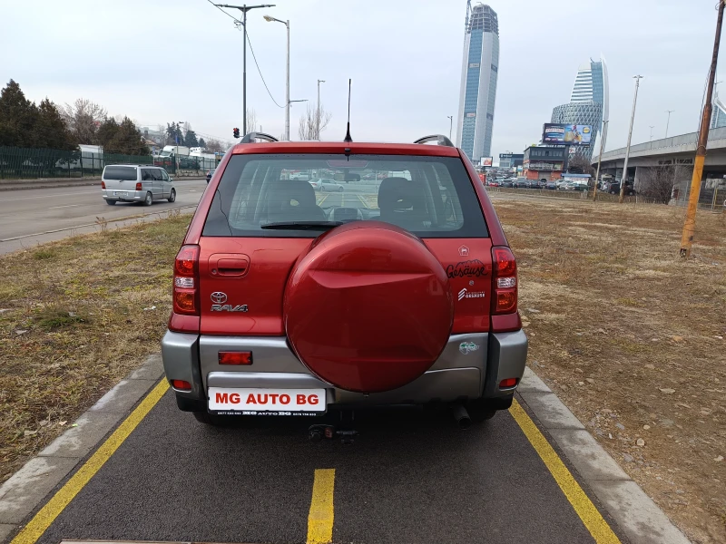 Toyota Rav4 2.0D, снимка 6 - Автомобили и джипове - 48891988