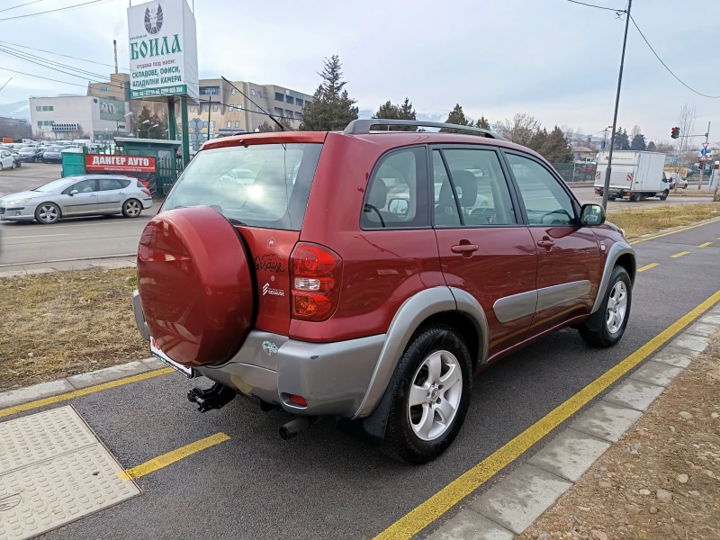 Toyota Rav4 2.0D, снимка 7 - Автомобили и джипове - 48891988