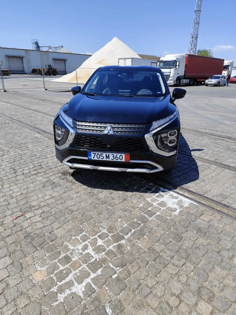 Mitsubishi Eclipse Cross 1.5 Бензин, снимка 2 - Автомобили и джипове - 51335615