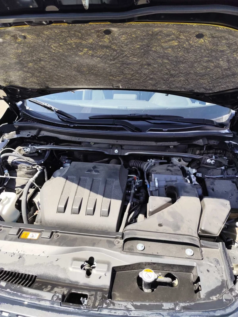 Mitsubishi Eclipse Cross 1.5 Бензин, снимка 11 - Автомобили и джипове - 51335615