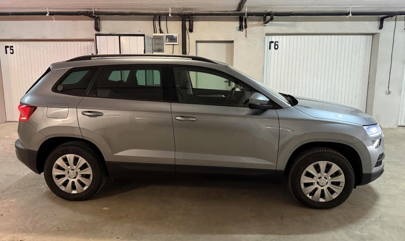 Skoda Karoq  Ambition 4x4 150 к.с , Автомат 7ск.Нови Зимни Гум, снимка 14 - Автомобили и джипове - 52955801