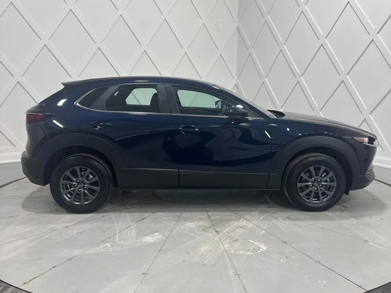 Mazda CX-30 * GX * CARFAX * БЕЗ ПЪРВОНАЧАЛНА ВНОСКА, снимка 3 - Автомобили и джипове - 52990187