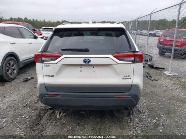 Toyota Rav4 HYBRID XLE, снимка 5 - Автомобили и джипове - 48321893