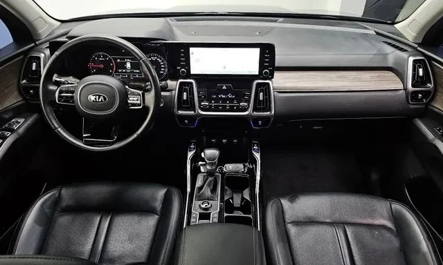 Kia Sorento 2.2 CRDI 4WD  с ВИДЕО  - изображение 6