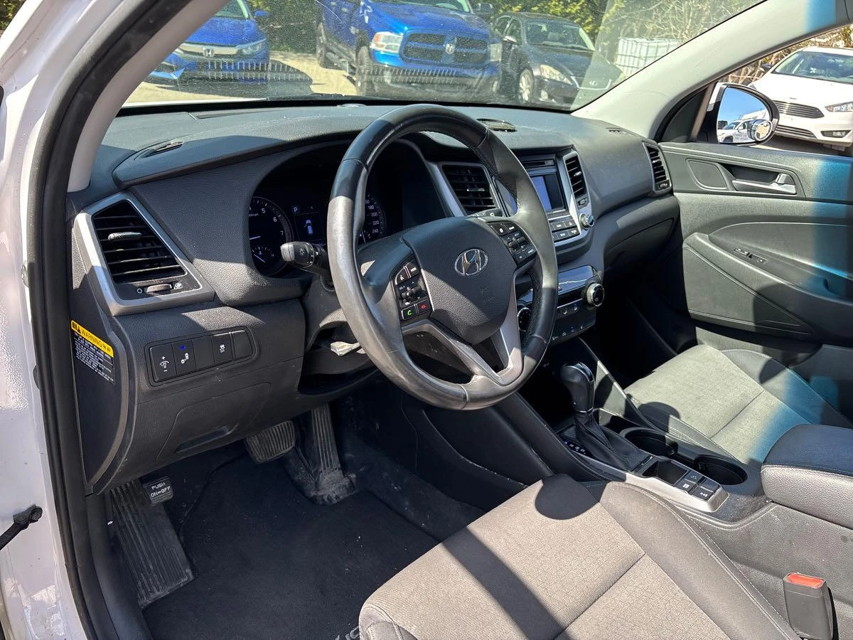 Hyundai Tucson * Premium* * АвтоКредит*  - изображение 4