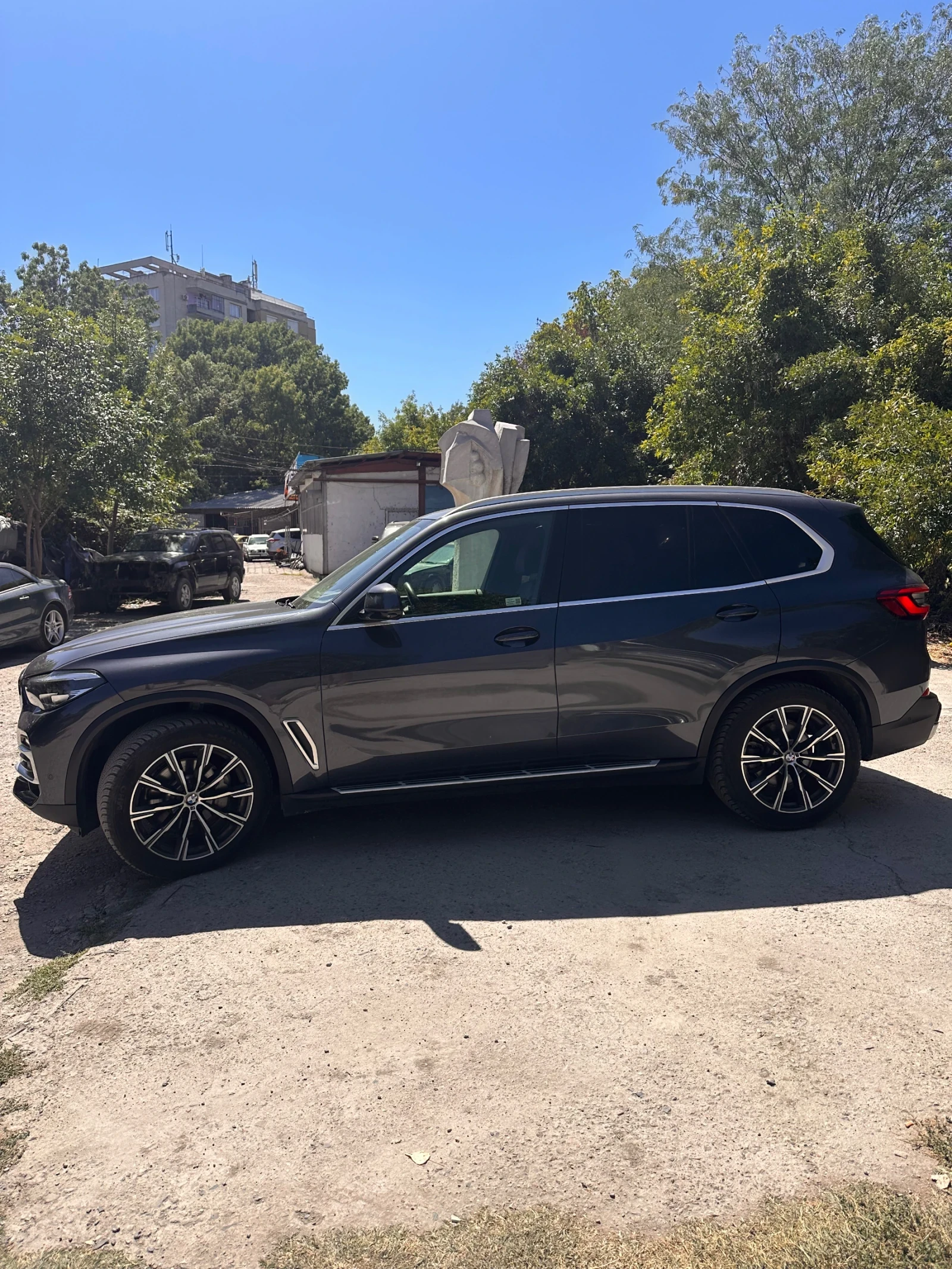 BMW X5 40i X line * ВЪЗДУХ * Swarovski * Pano* head up*  - изображение 5
