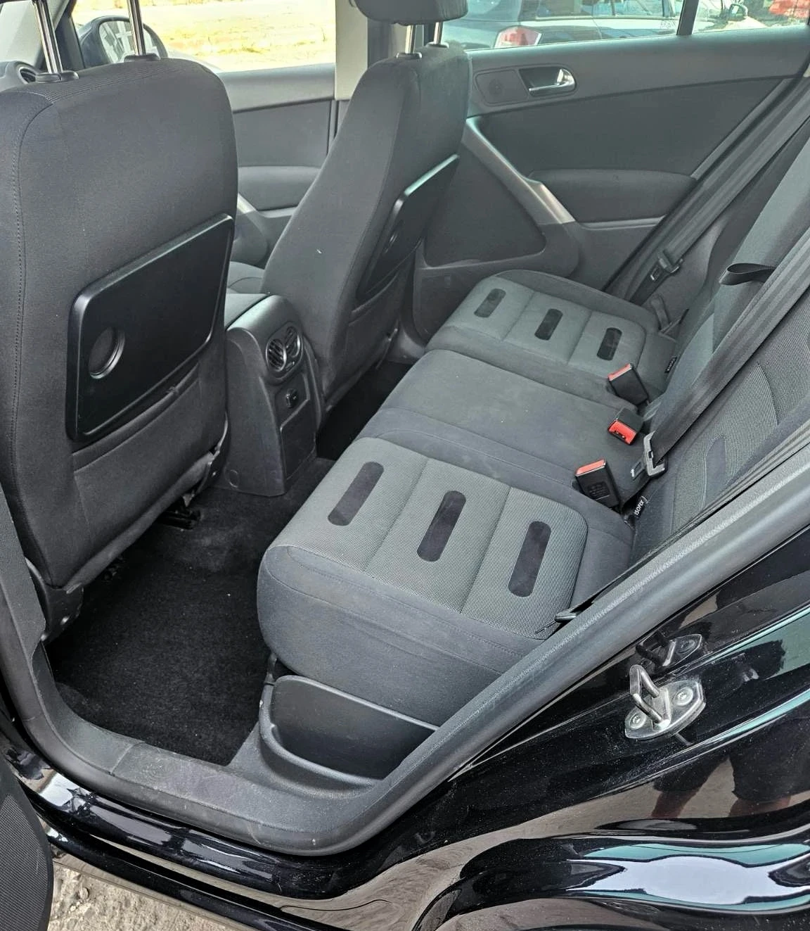 VW Tiguan 2.0TDi/ DSG/ 4x4 - изображение 6