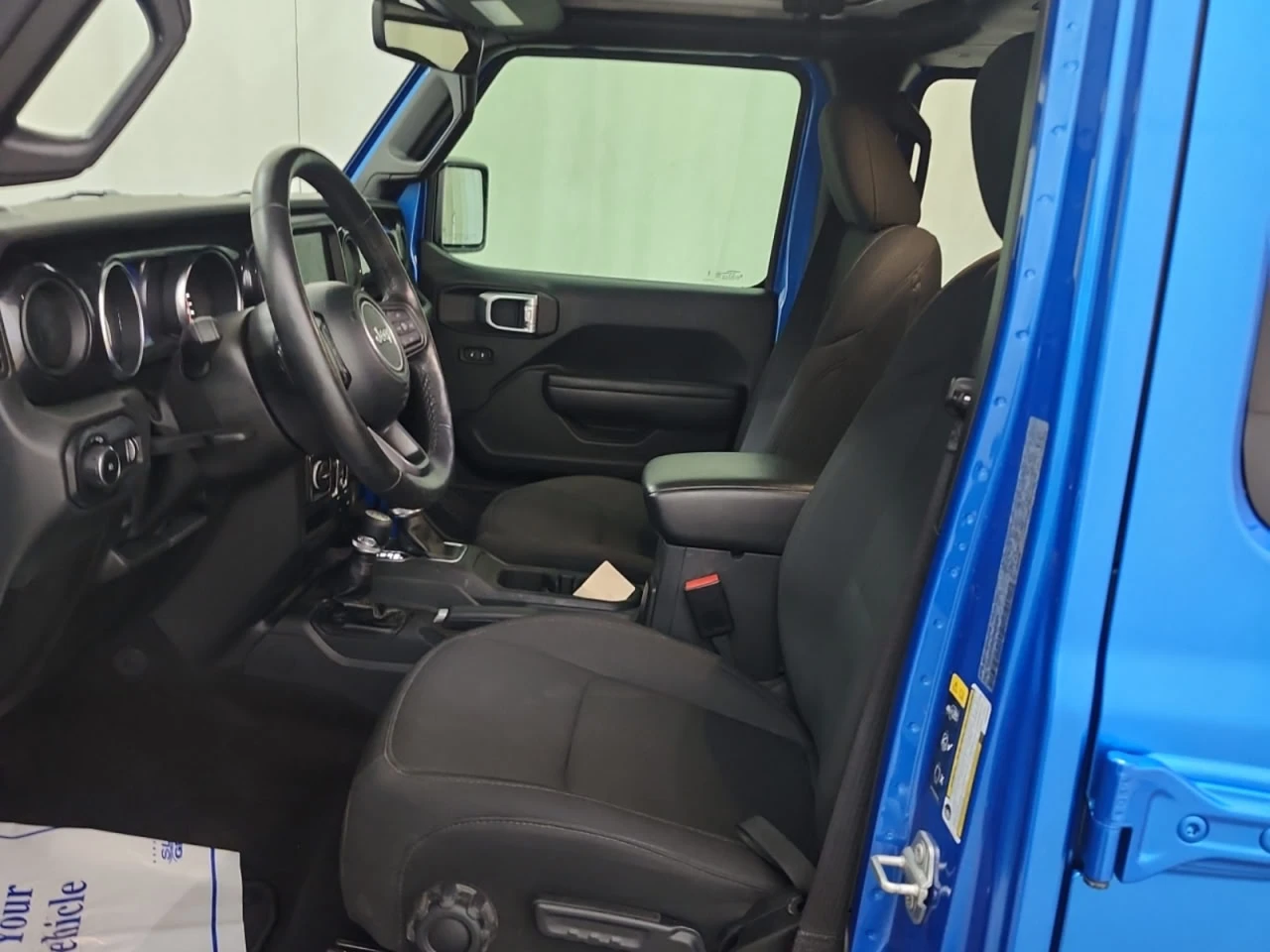 Jeep Wrangler * АВТО КРЕДИТ* ЦЕНА ДО БГ * Сервизна история *  - изображение 7
