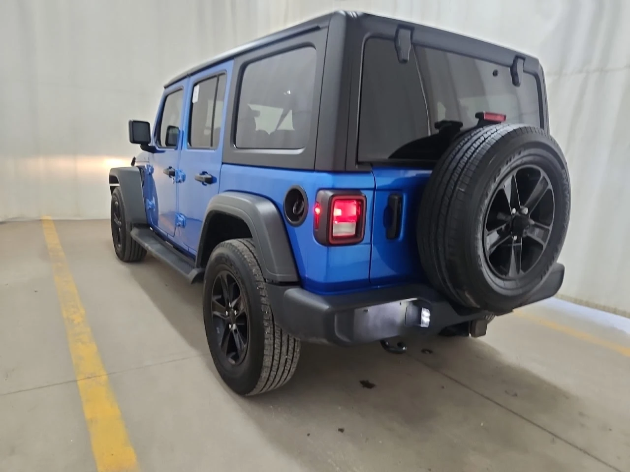 Jeep Wrangler * АВТО КРЕДИТ* ЦЕНА ДО БГ * Сервизна история *  - изображение 6