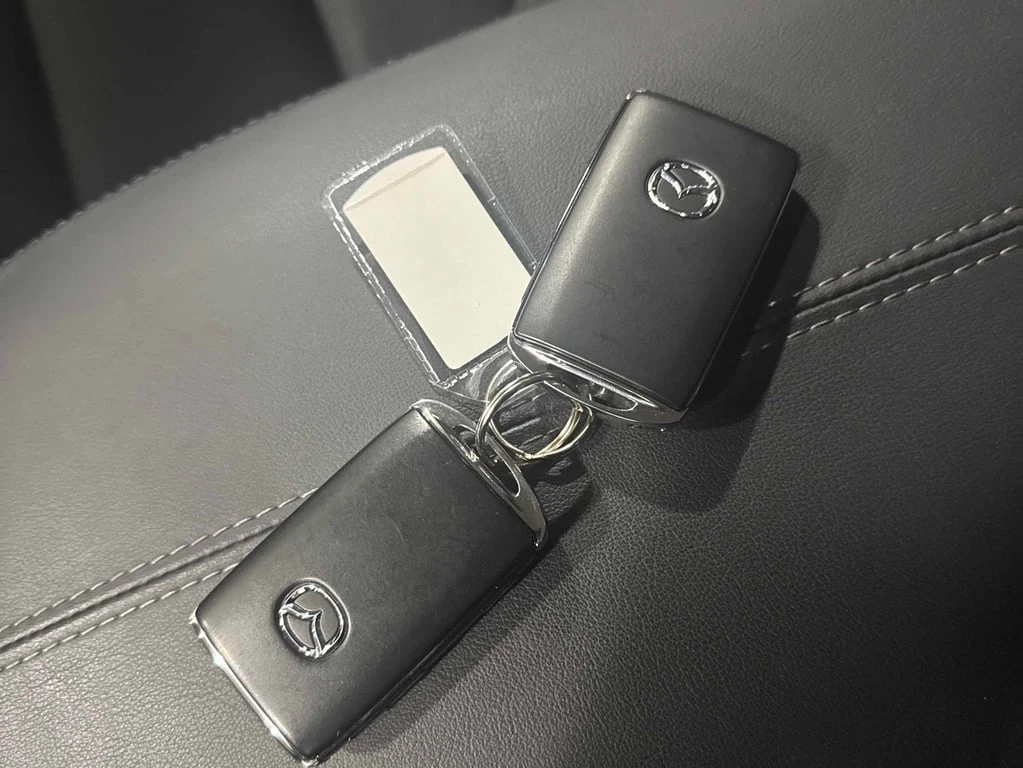 Mazda CX-30 * GX * CARFAX * ��� ������������ ������ | Mobile.bg � ����������� 13