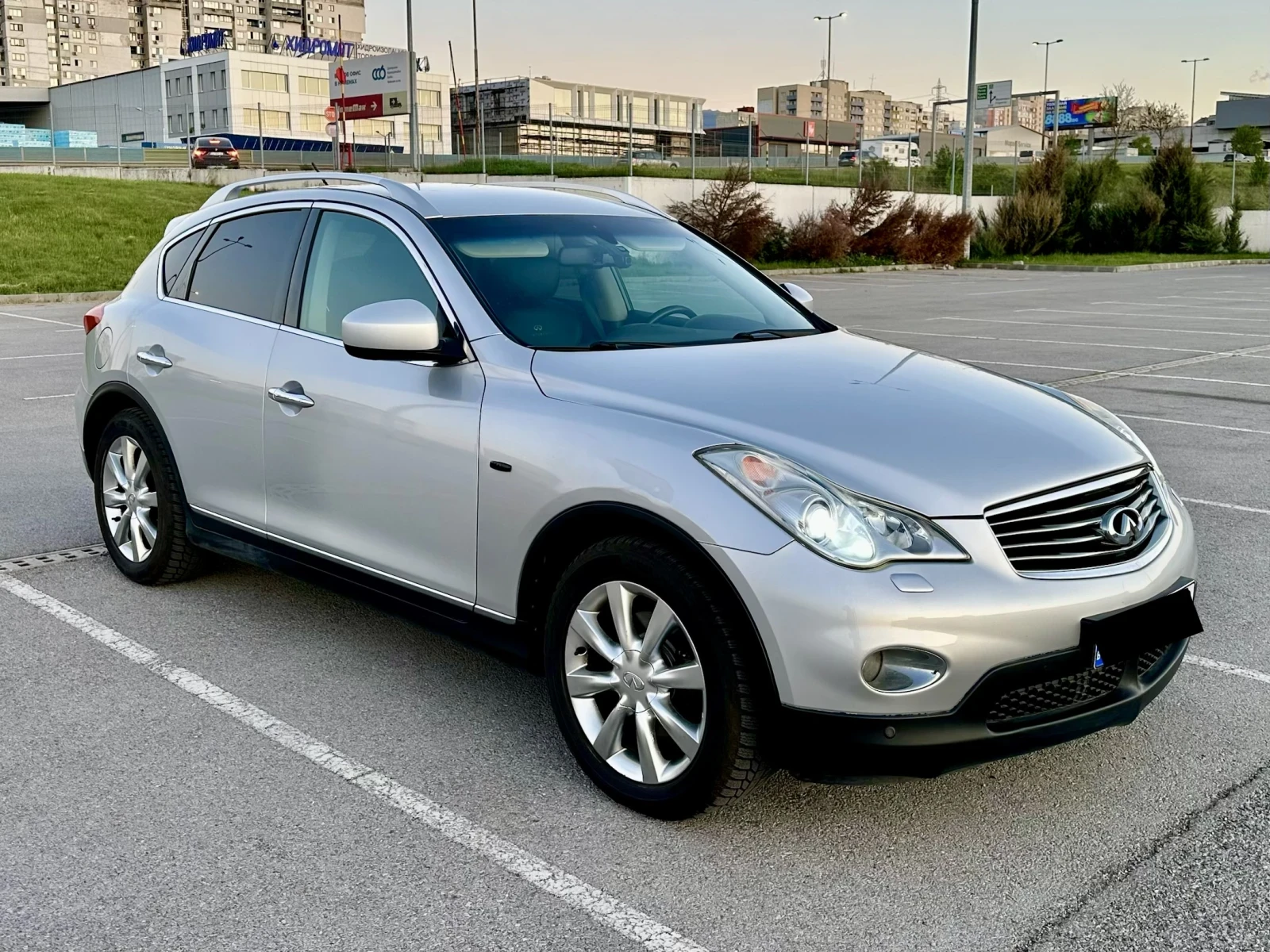 Infiniti Ex37 | Audio BOSE | Camera 360 | AWD | 3.7 V6, снимка 5 - Автомобили и джипове - 53782295
