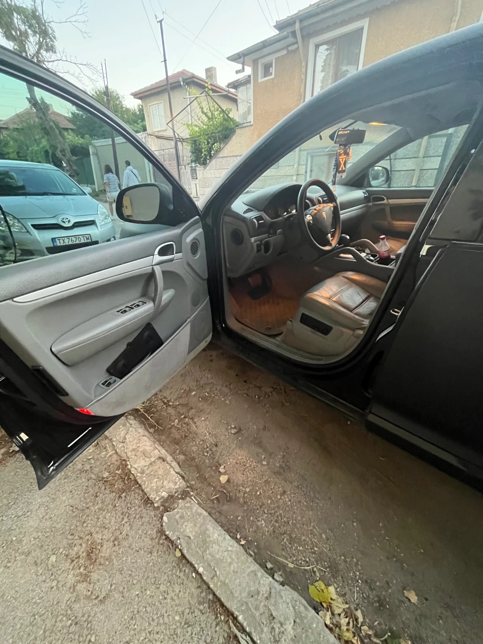 Porsche Cayenne 3.2 250 ГАЗ, снимка 8 - Автомобили и джипове - 53823354