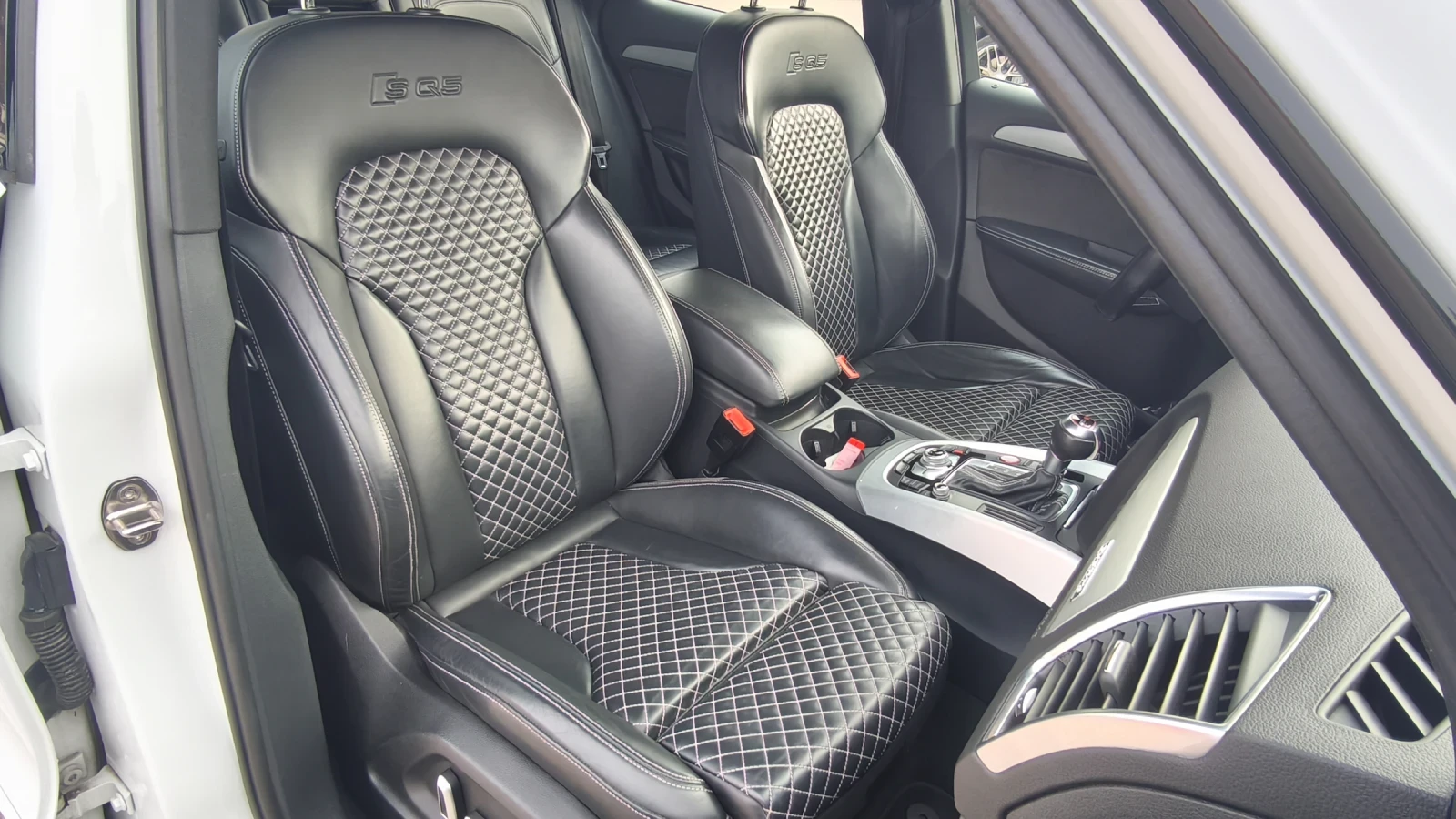 Audi SQ5 PLUS 3.0TDI 340кс Швейцария , снимка 12 - Автомобили и джипове - 53926505