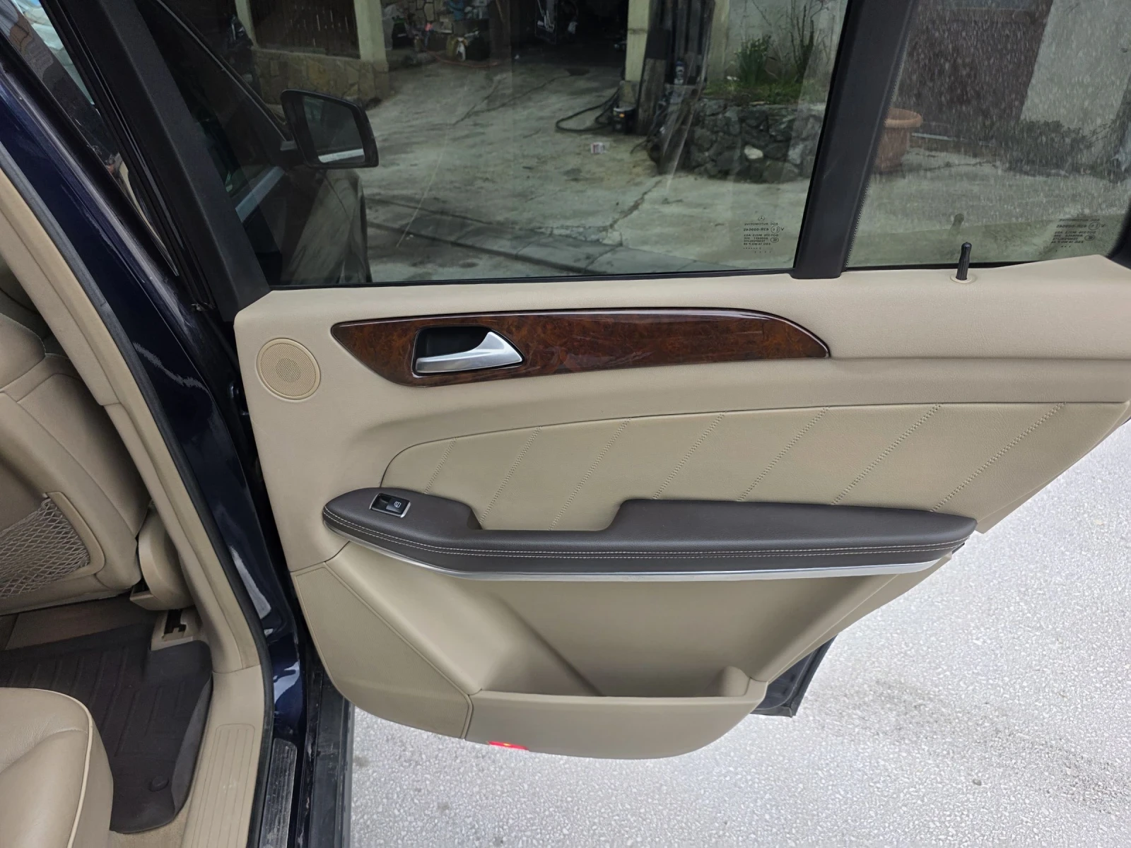 Mercedes-Benz GL 450 4.7 Biturbo Всичко Платено !, снимка 8 - Автомобили и джипове - 54057287